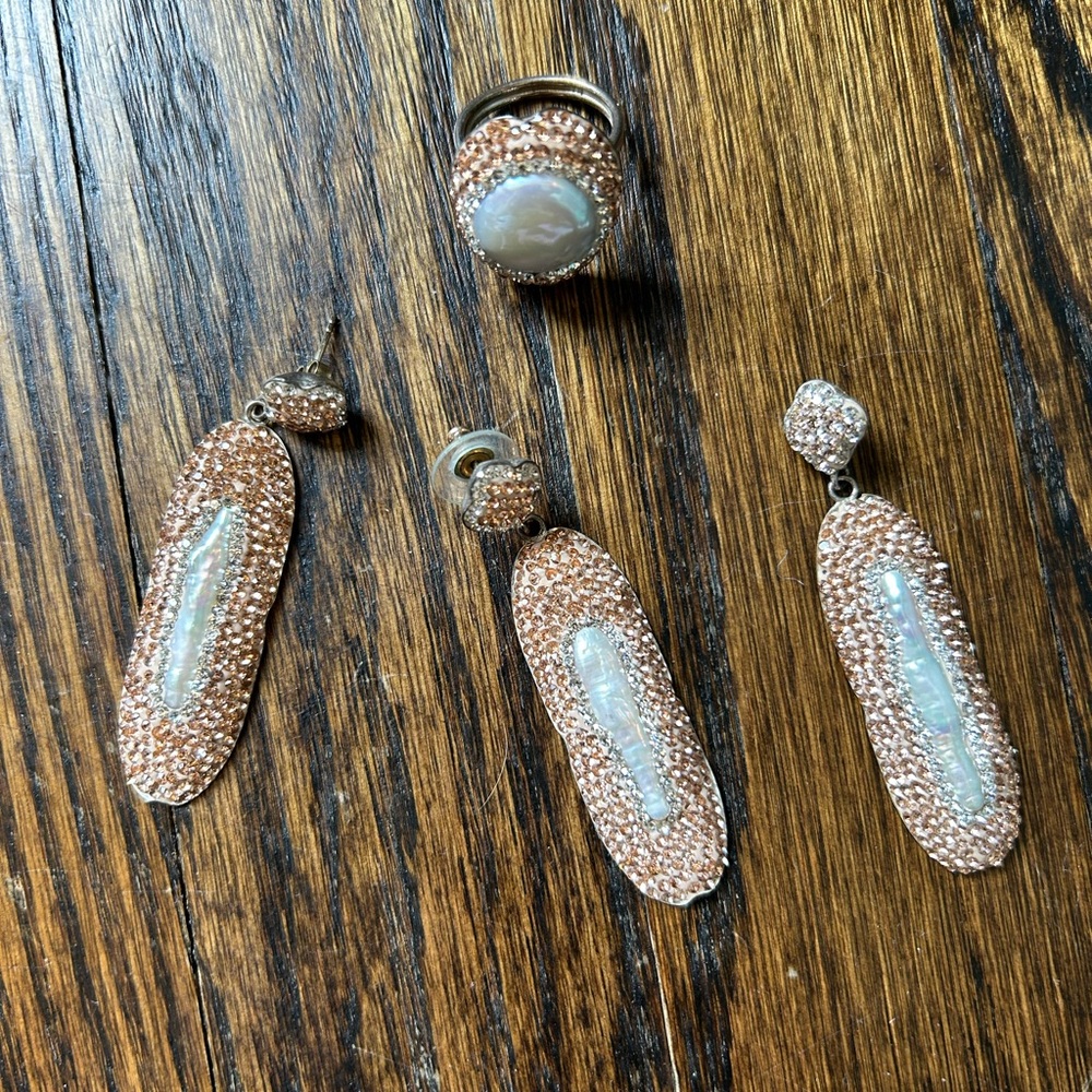 Fresh water pearl and silver earrings pendant and ring